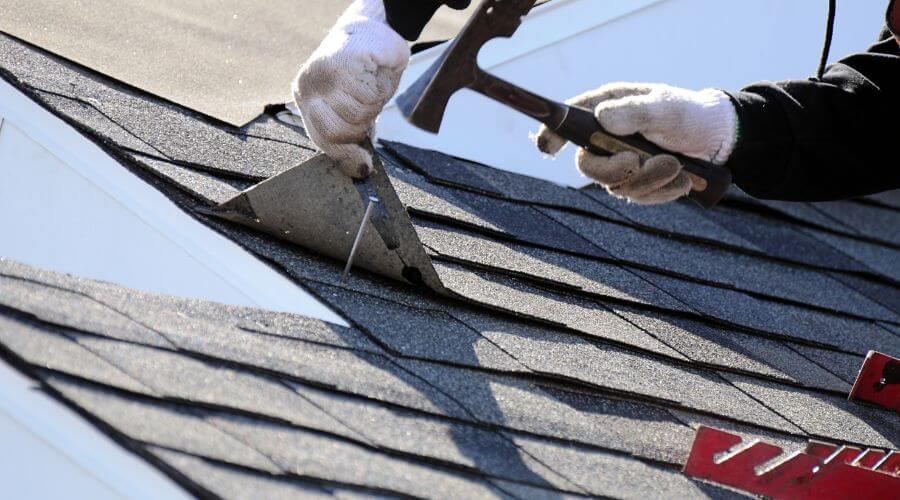 Professional residential roofers in Alvord, IA